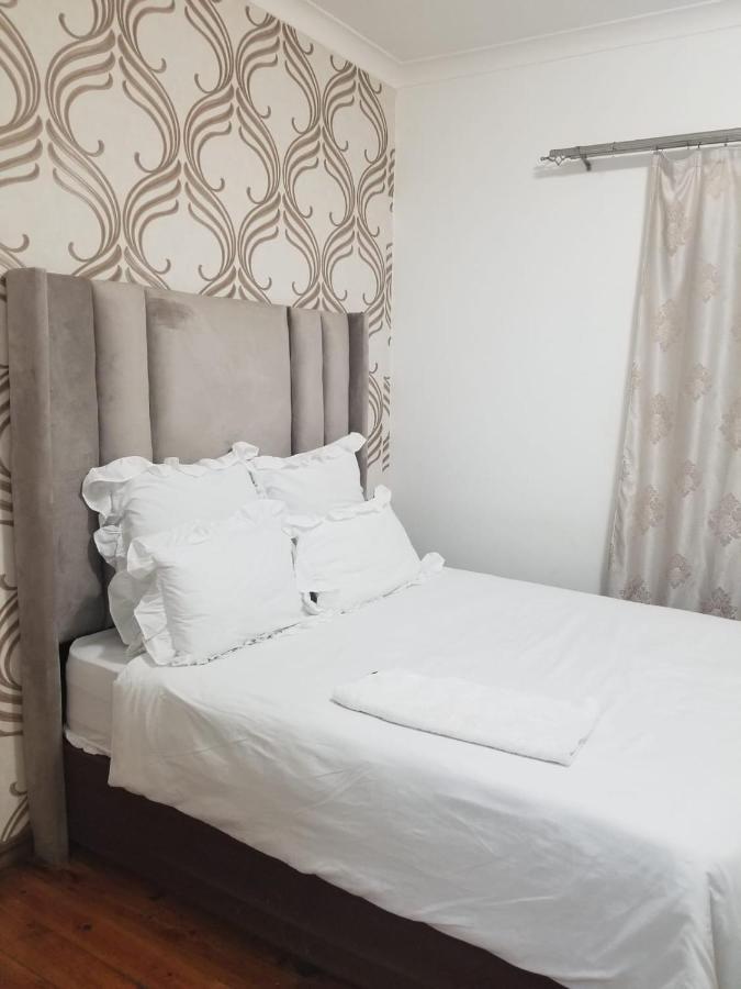 Pinto City Motel Kempton Park Buitenkant foto
