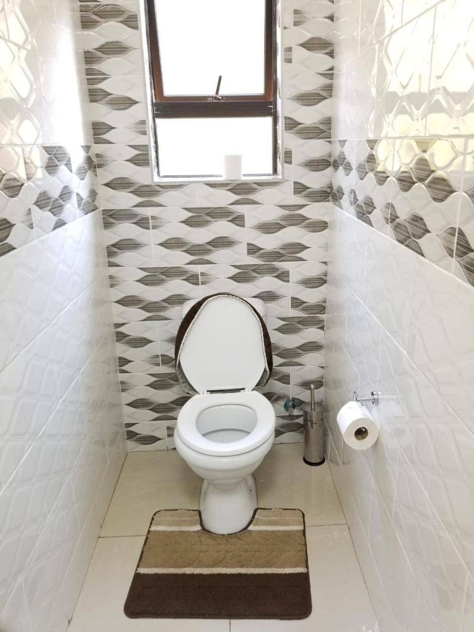 Pinto City Motel Kempton Park Buitenkant foto